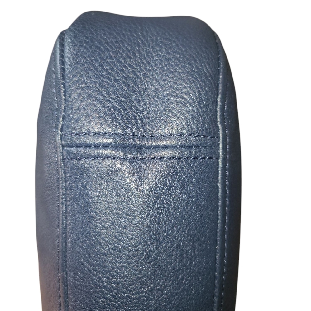 MICHAEL KORS Signature Fold Over Navy Blue Crossbody / Shoulder Bag w/ Gold - Picture 14 of 15